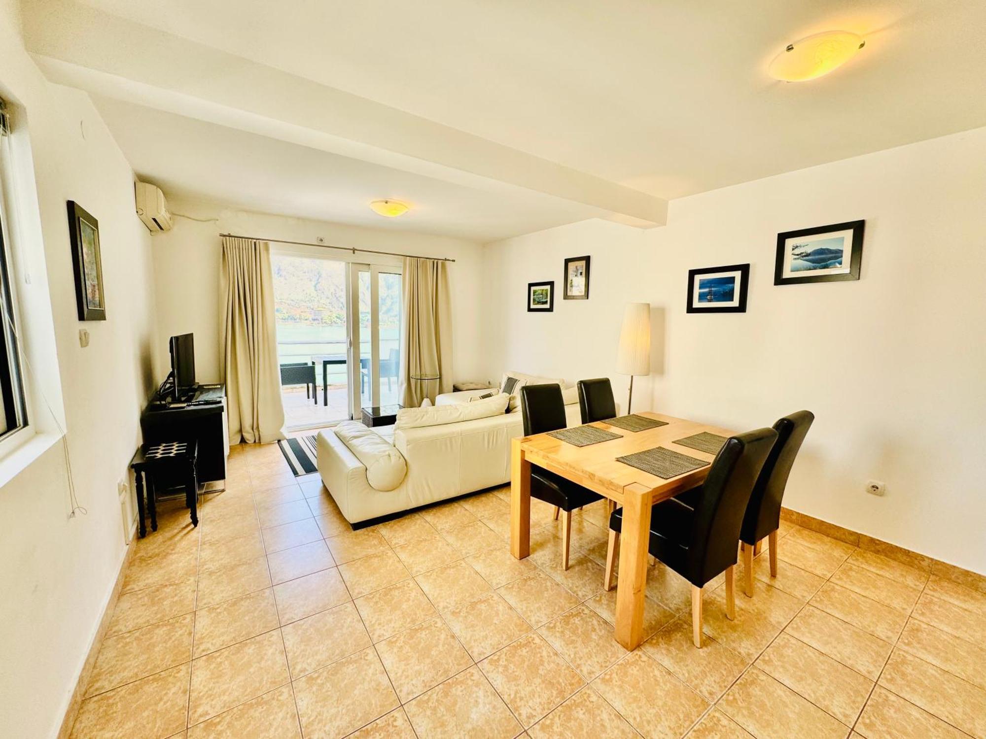 Kotor Muo Apartments C3 Luaran gambar