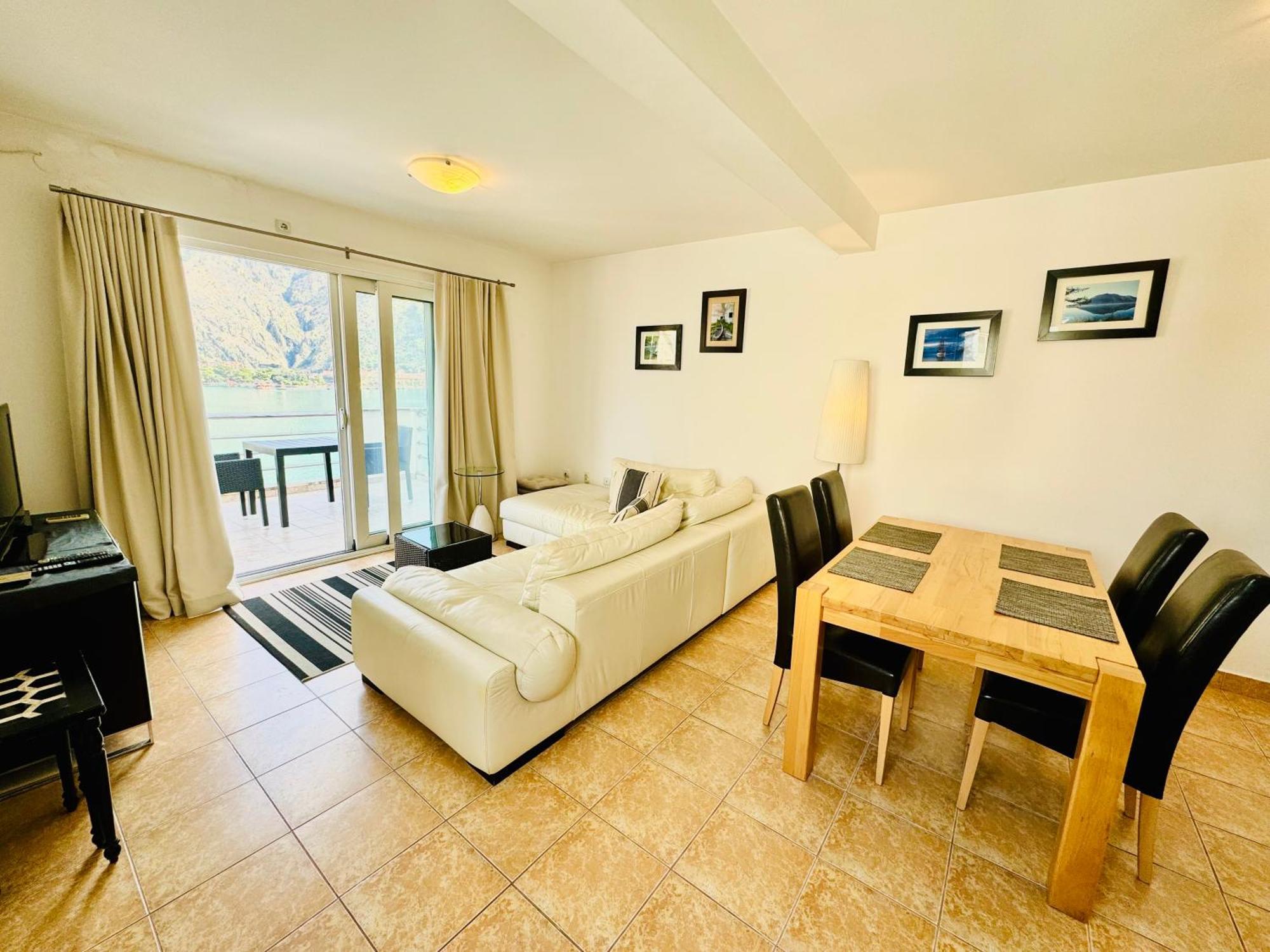 Kotor Muo Apartments C3 Luaran gambar