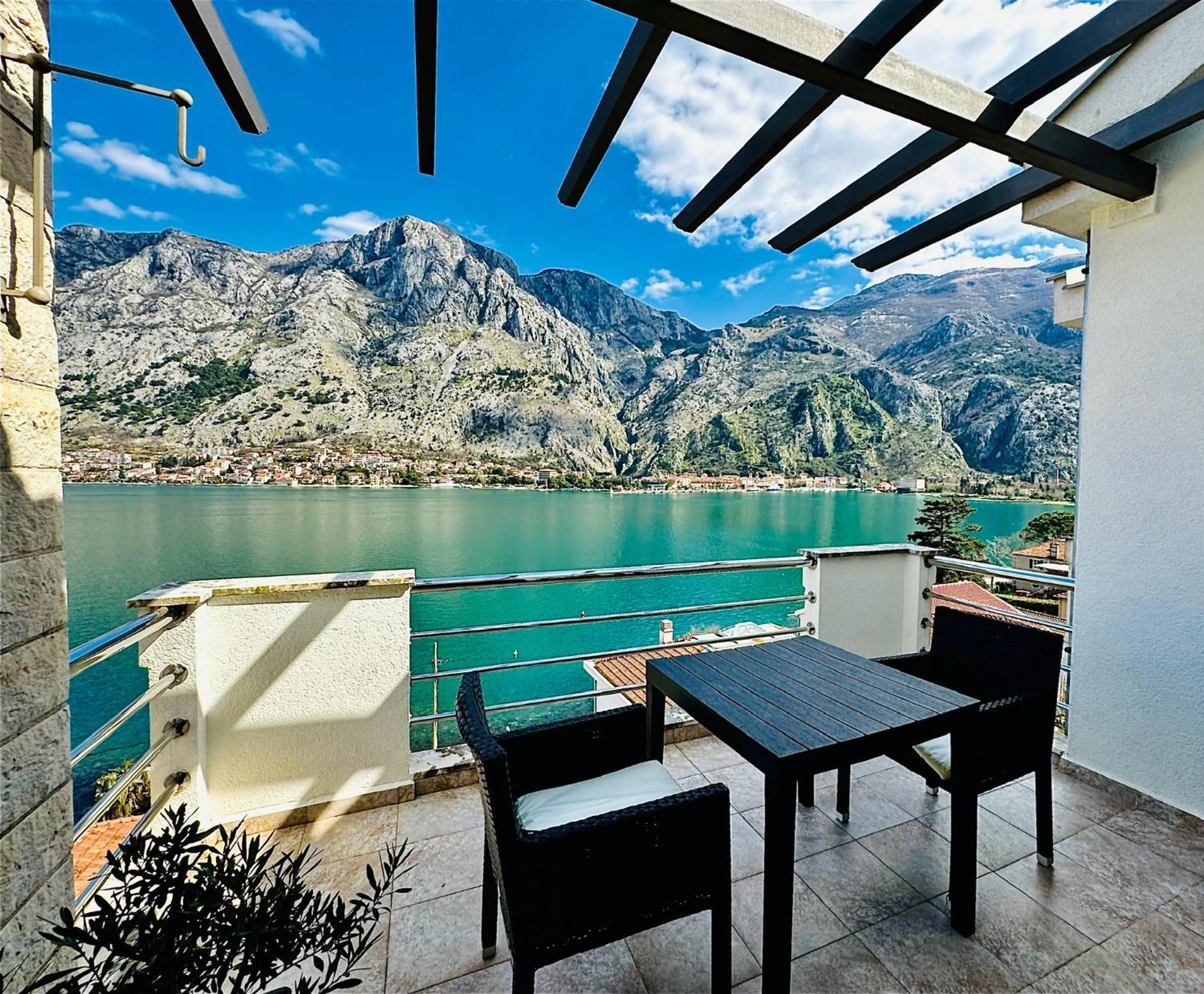 Kotor Muo Apartments C3 Luaran gambar